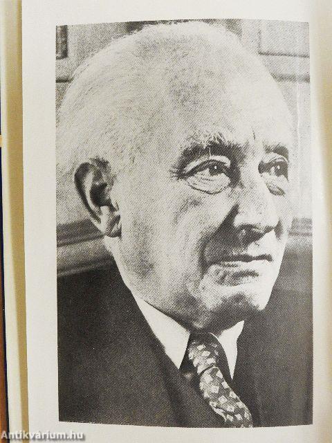 Válogatott tanulmányok