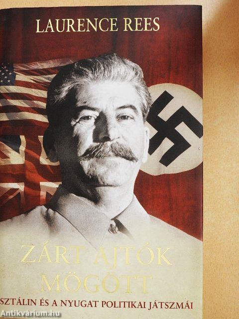 Zárt ajtók mögött