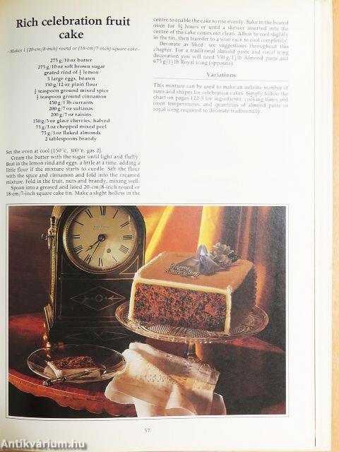 Hamlyn All Colour Book of Home Baking