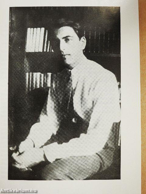 Ég s föld között