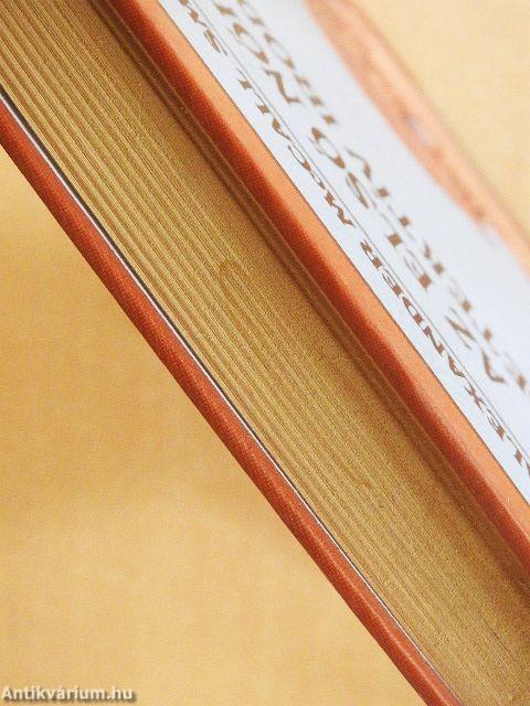 Az Első Női Detektív Iroda