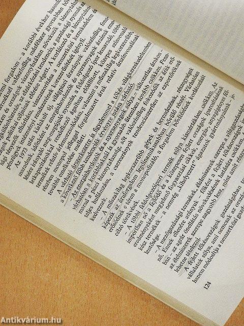 A világgazdaság helyzete és kilátásai