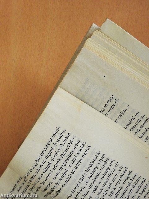 Julia néni és a tollnok