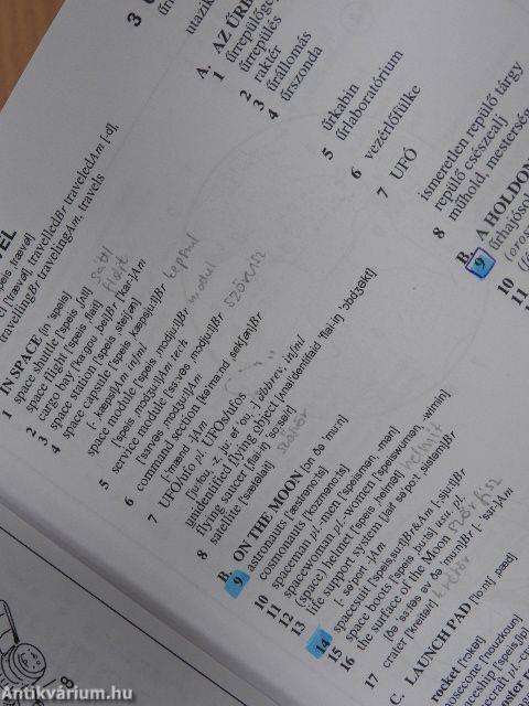 Képes brit és amerikai angol-magyar szótár