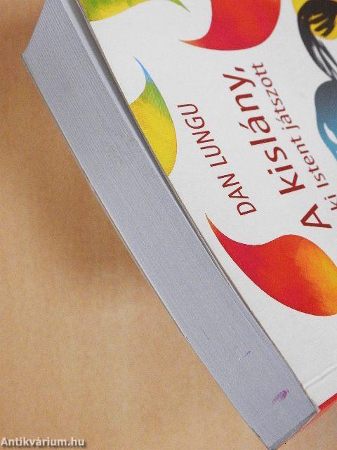 A kislány, aki Istent játszott