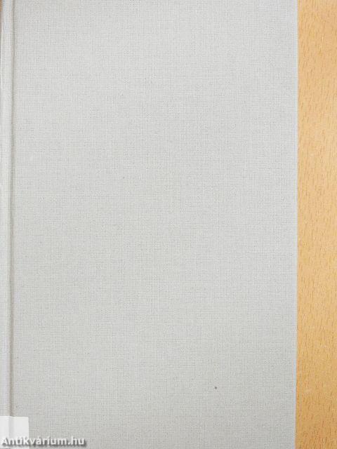 Tanulmányok, esszék