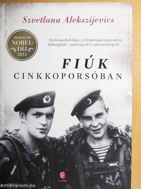 Fiúk cinkkoporsóban