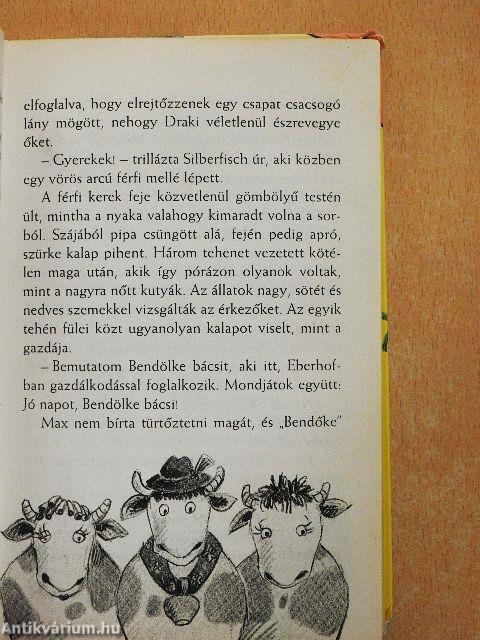 Tombolás a táborban