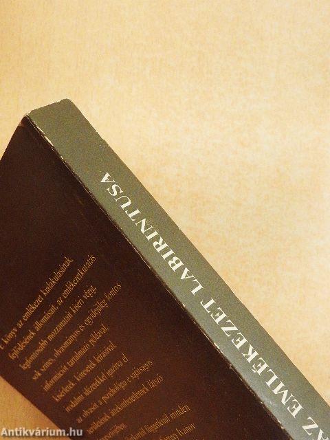 Az emlékezet labirintusa