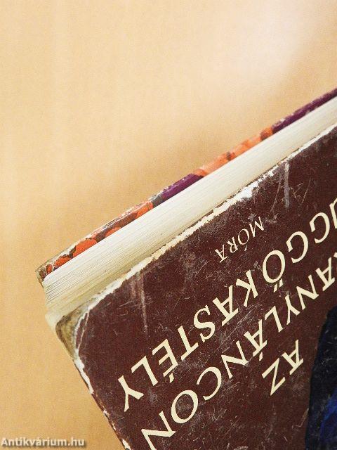 Az aranyláncon függő kastély