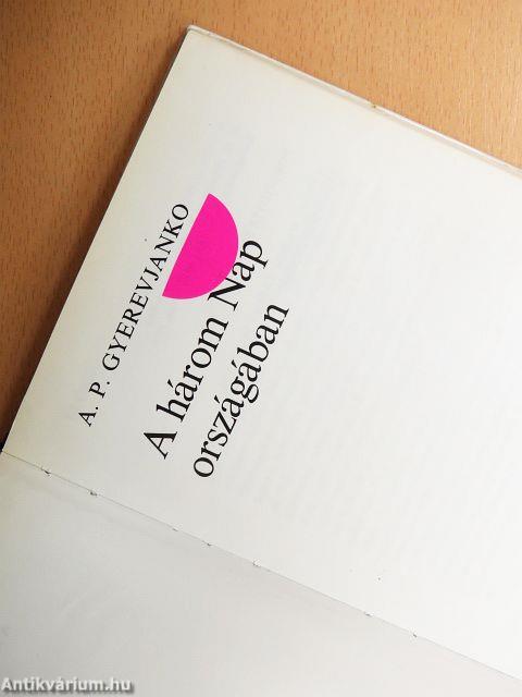 A három Nap országában