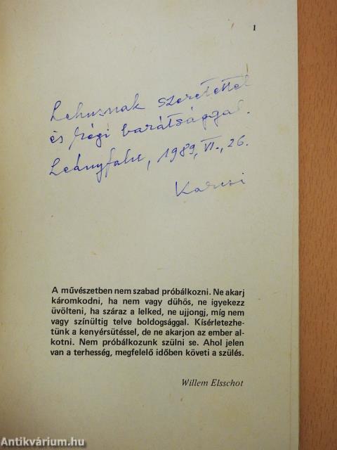 Válogatás előadott versekből (dedikált példány)