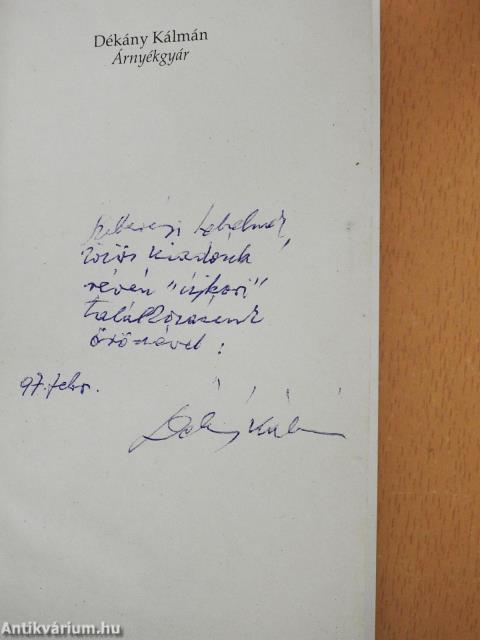 Árnyékgyár (dedikált példány)