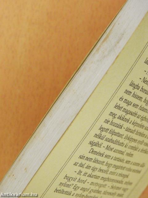 Árnyékgyár (dedikált példány)