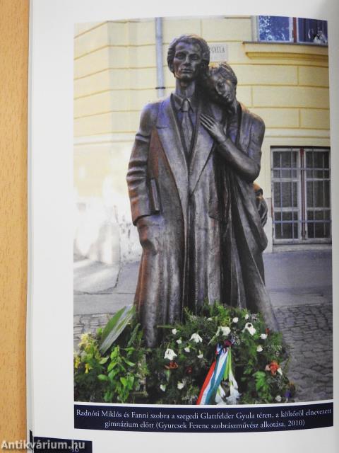 Közösség és költészet (dedikált példány)