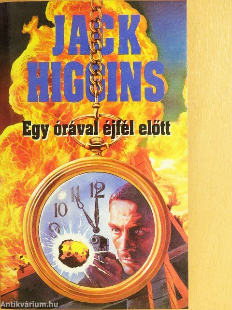 Egy órával éjfél előtt