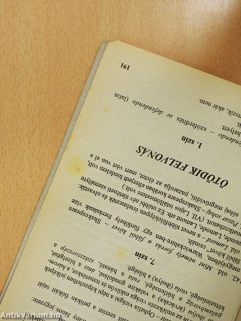 Hamlet, dán királyfi