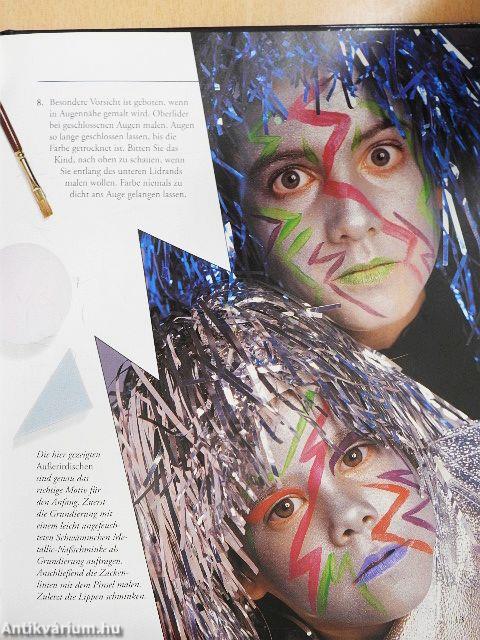 Toll Geschminkt von Kopf bis Fuss