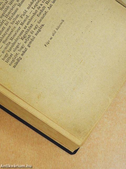 Egy asszony három élete I-II.