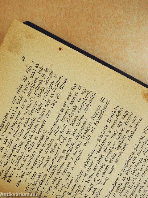 Egy asszony három élete I-II.