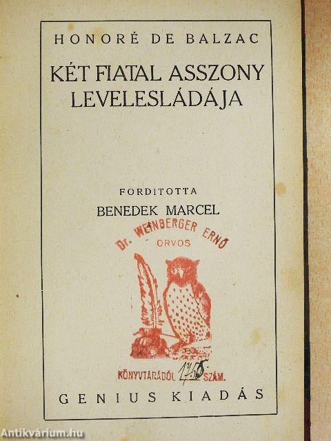 Két fiatal asszony levelesládája