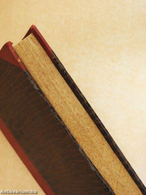 Két fiatal asszony levelesládája