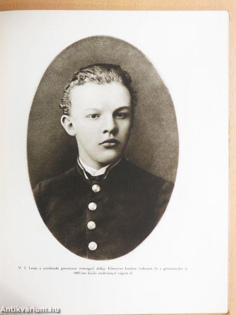 Lenin élete képekben