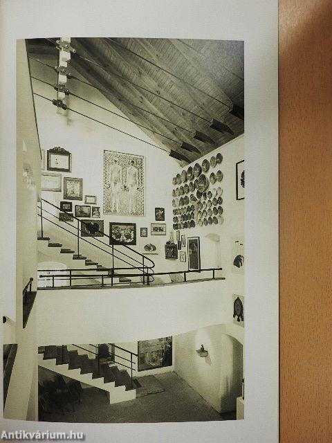 "Mindenkinek kenyér és rózsa"