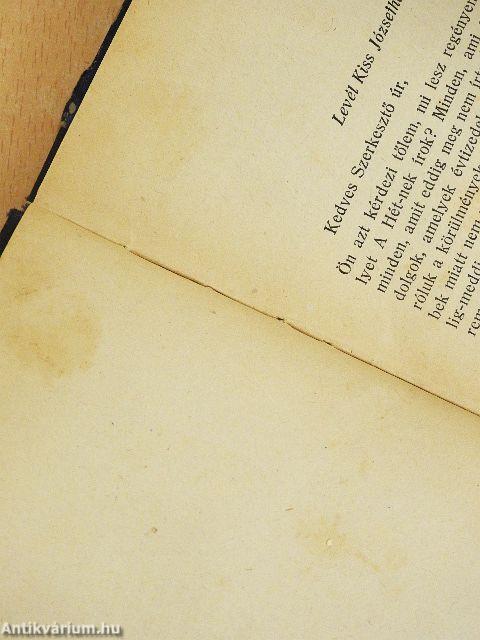 A vörös postakocsi