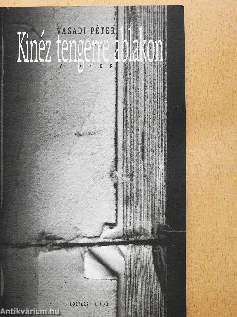 Kinéz tengerre ablakon