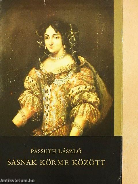 Sasnak körme között