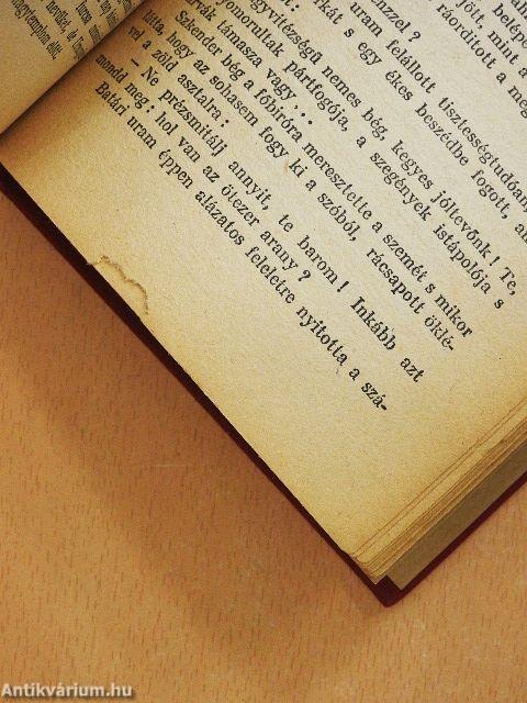 A tiz éves főbiró és egyéb elbeszélések