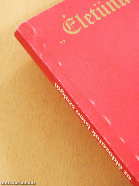 Az áldozatok Isten szolgái (dedikált példány)