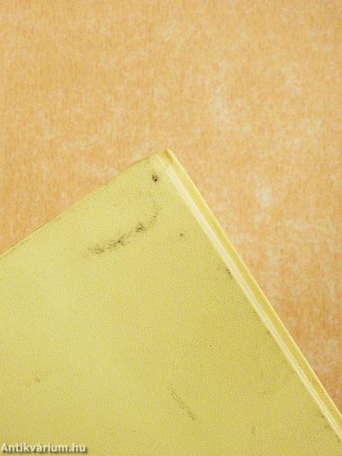 Nyolc év Kongó törpéi között