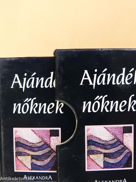 Ajándék nőknek (minikönyv)