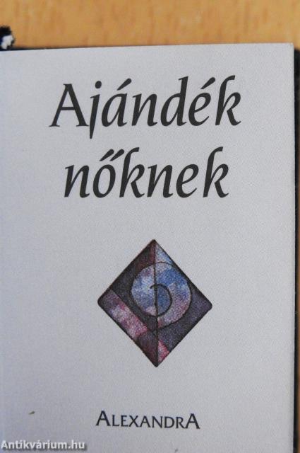 Ajándék nőknek (minikönyv)
