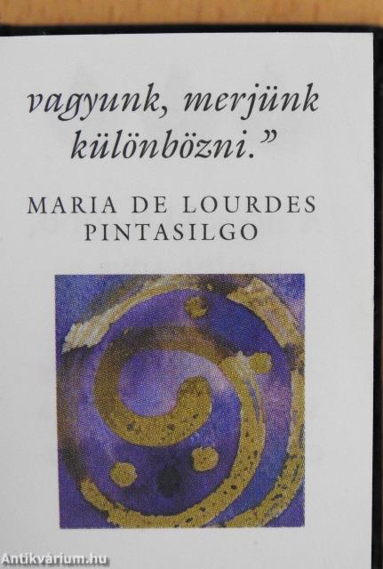 Ajándék nőknek (minikönyv)