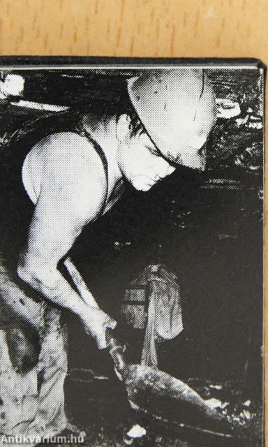 Borsodi Szénbányák (minikönyv) - Plakettel