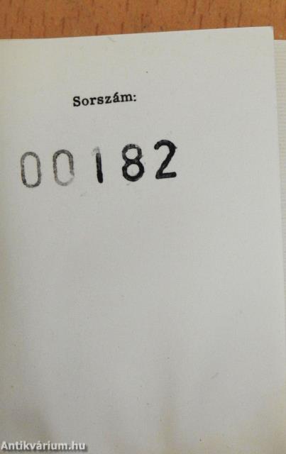 Magyar Vöröskereszt (minikönyv) (számozott)