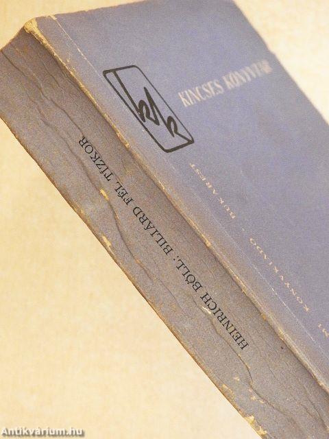 Biliárd fél tízkor