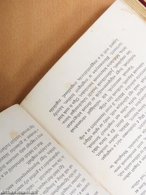 Asszonyok - huszárok