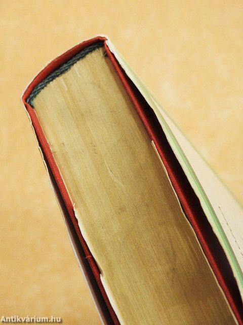 A nagy év sodrában