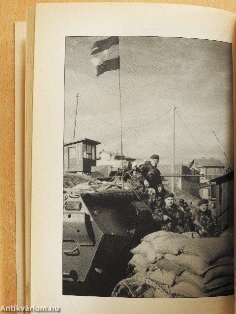 Dögcédula és kereszt