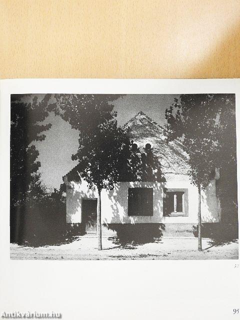 Népi építészetünk nyomában