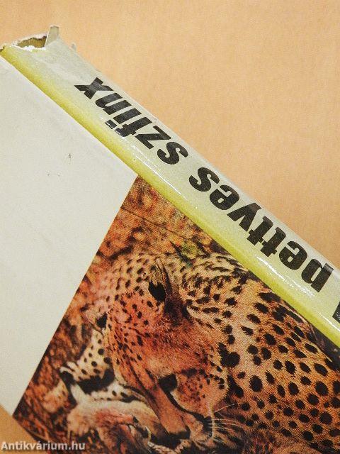 A pettyes szfinx