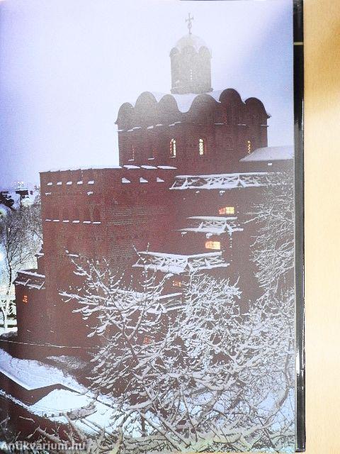 The Golden Domes of Kyiv