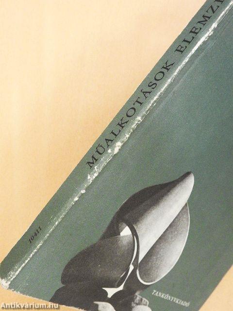 Műalkotások elemzése