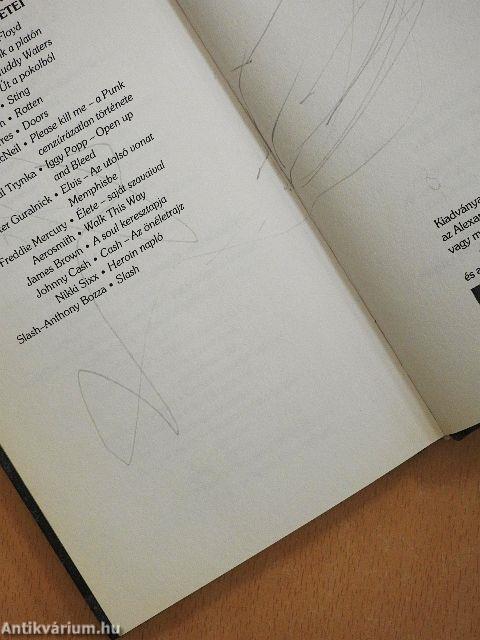 Amikor a bolsik betiltották a karácsonyt