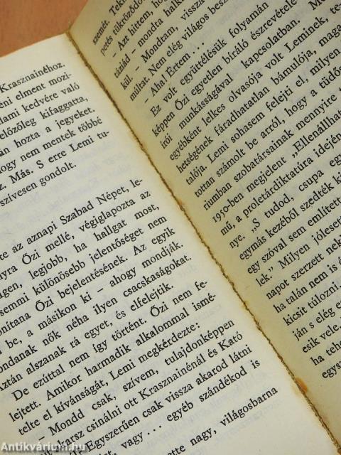 "Mondd, még meddig kell élni?" (dedikált példány)