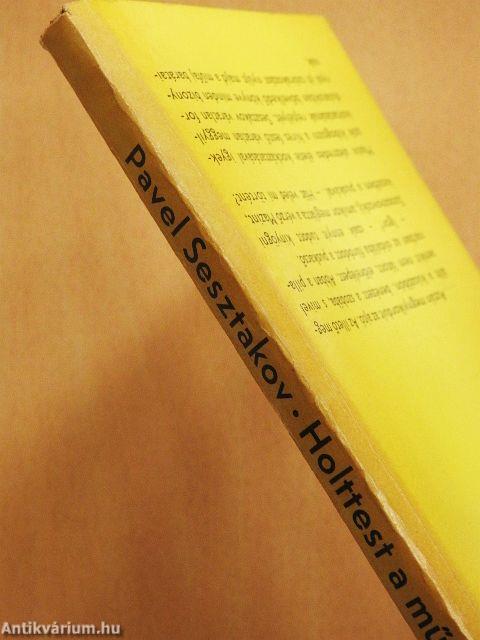 Holttest a műteremben